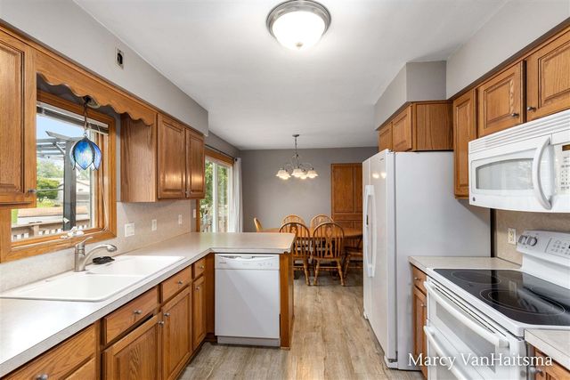 1151 Brownell Street, Grand Rapids, MI 49508