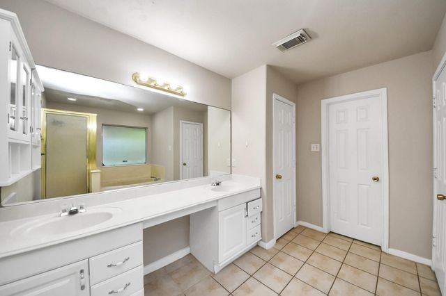 3211 Carmel Valley Drive, Missouri City, TX 77459