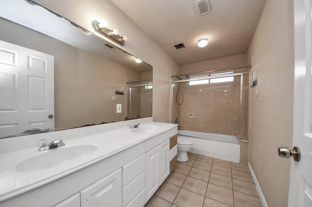3211 Carmel Valley Drive, Missouri City, TX 77459