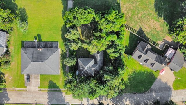 3211 Carmel Valley Drive, Missouri City, TX 77459