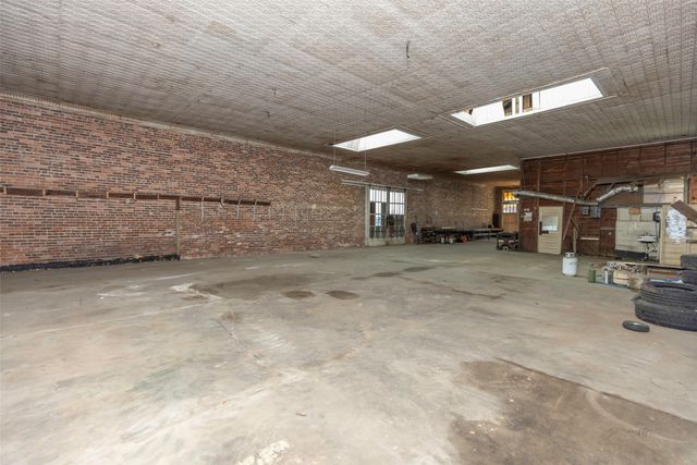 2616 Pickett Street, Greenville, TX 75401