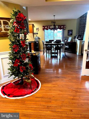 104 WILLOWBROOK CT, Swedesboro, NJ 08085