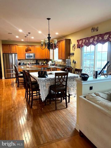 104 WILLOWBROOK CT, Swedesboro, NJ 08085