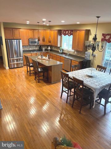 104 WILLOWBROOK CT, Swedesboro, NJ 08085