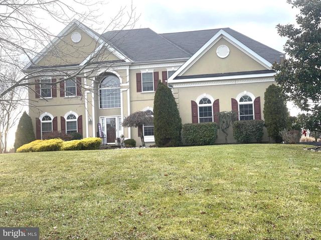 104 WILLOWBROOK CT, Swedesboro, NJ 08085