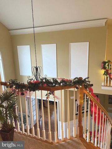 104 WILLOWBROOK CT, Swedesboro, NJ 08085