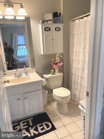 104 WILLOWBROOK CT, Swedesboro, NJ 08085