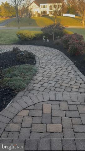 104 WILLOWBROOK CT, Swedesboro, NJ 08085