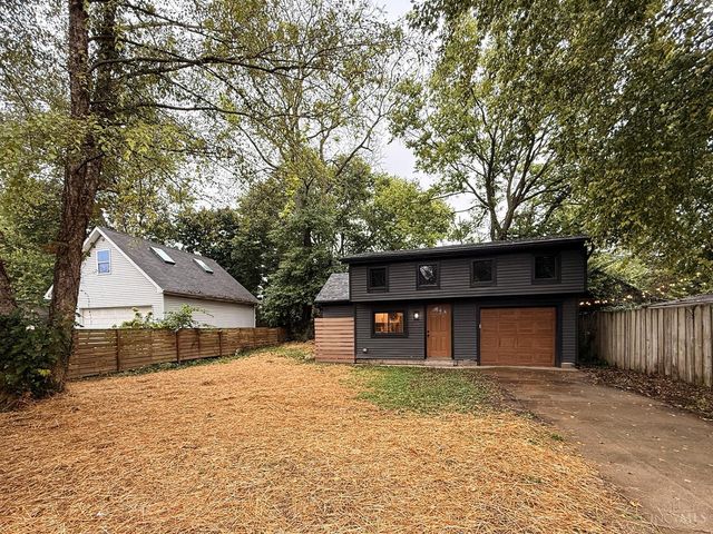 6724 Windward Street, Cincinnati, OH 45227