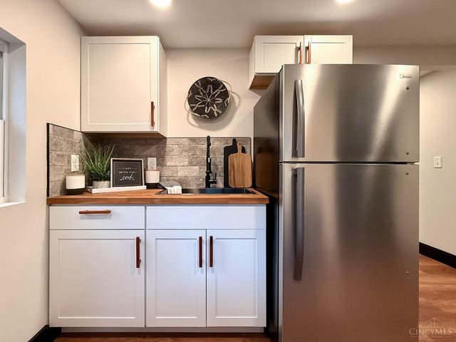 6724 Windward Street, Cincinnati, OH 45227