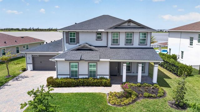 769 Hookline Circle, Loxahatchee, FL 33470