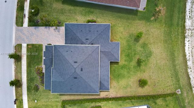 769 Hookline Circle, Loxahatchee, FL 33470