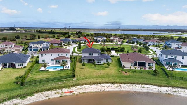 769 Hookline Circle, Loxahatchee, FL 33470