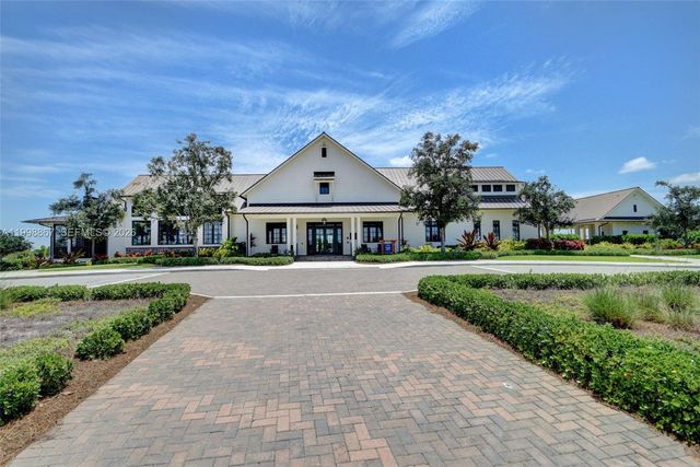 769 Hookline Circle, Loxahatchee, FL 33470