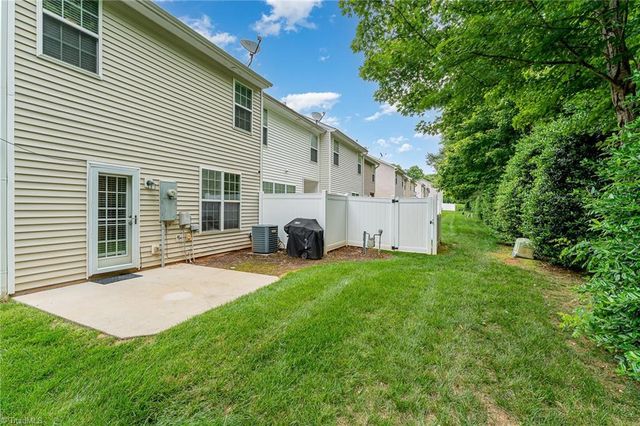 2305 Hartfield Circle, Winston-salem, NC 27103