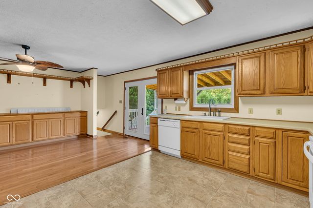 7556 W County Road 350 S, Greencastle, IN 46135