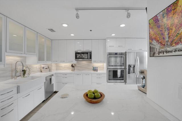 4114 W Palm Aire Drive 146b, Pompano Beach, FL 33069