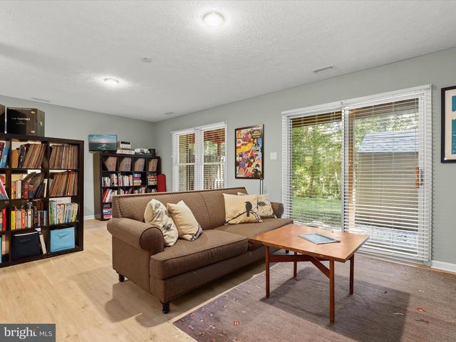 19 MICA CT, Baltimore, MD 21209