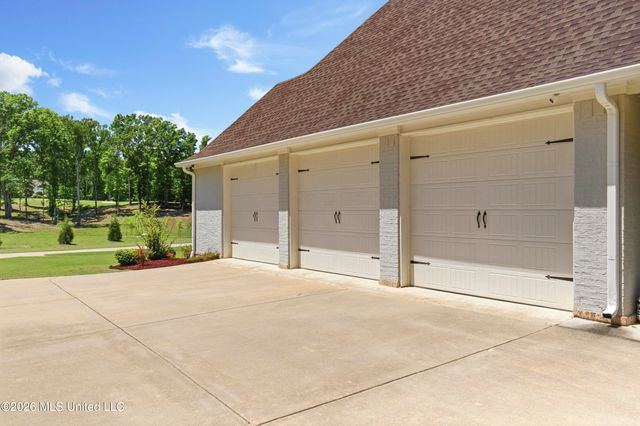 167 Dogwood Trace, Brandon, MS 39042