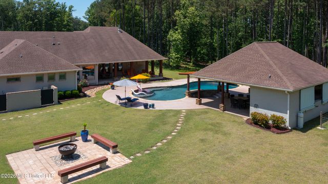 167 Dogwood Trace, Brandon, MS 39042