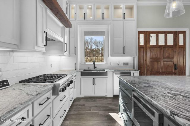 167 Dogwood Trace, Brandon, MS 39042
