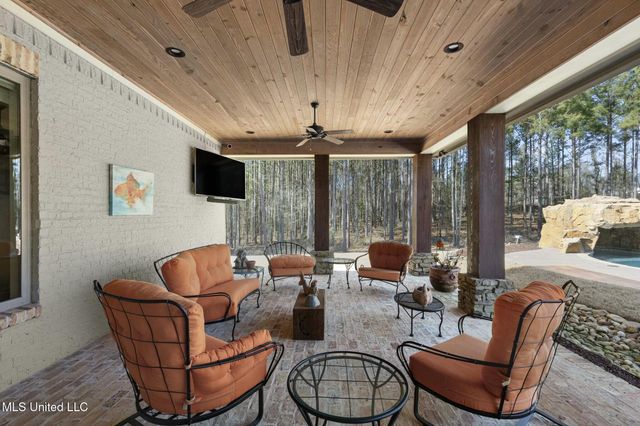 167 Dogwood Trace, Brandon, MS 39042