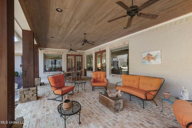 167 Dogwood Trace, Brandon, MS 39042