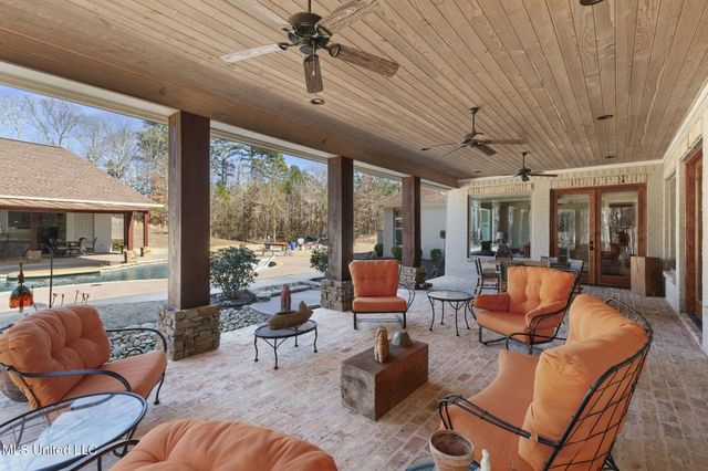 167 Dogwood Trace, Brandon, MS 39042