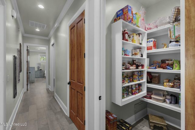 167 Dogwood Trace, Brandon, MS 39042