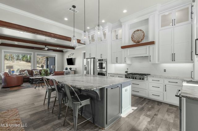 167 Dogwood Trace, Brandon, MS 39042