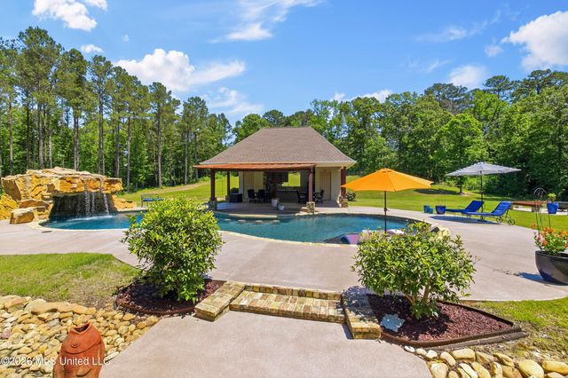 167 Dogwood Trace, Brandon, MS 39042