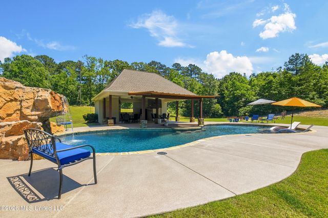 167 Dogwood Trace, Brandon, MS 39042