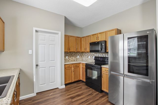 603 Clear Creek Drive, Danville, IN 46122