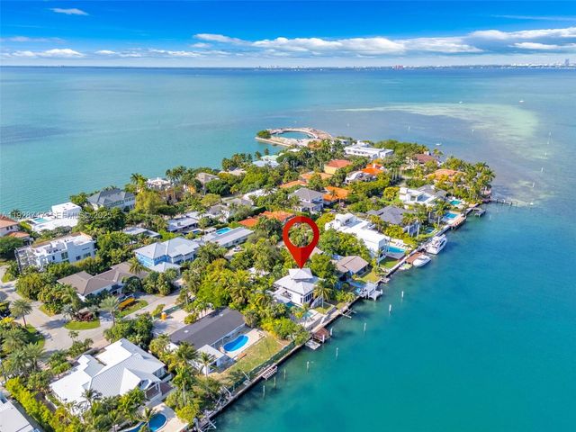 655 N Mashta Dr, Key Biscayne, FL 33149