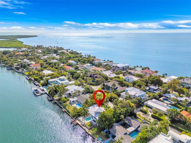 655 N Mashta Dr, Key Biscayne, FL 33149