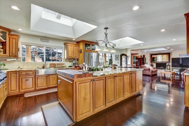 372 Fleming Avenue, San Jose, CA 95127