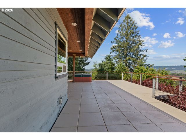 18885 Ne BUENA VISTA Dr, Dundee, OR 97115