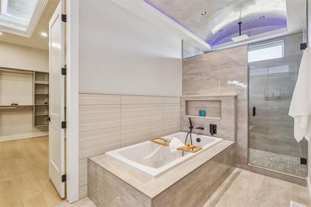 18251 Alderleaf Drive, Clive, IA 50325