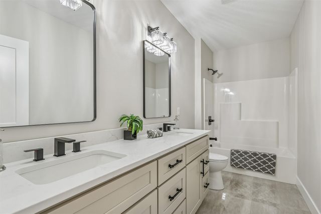 18251 Alderleaf Drive, Clive, IA 50325