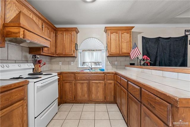 1410 Phoenix Street, Edinburg, TX 78541