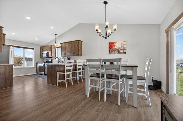25695 Euclid Avenue, Wyoming, MN 55092