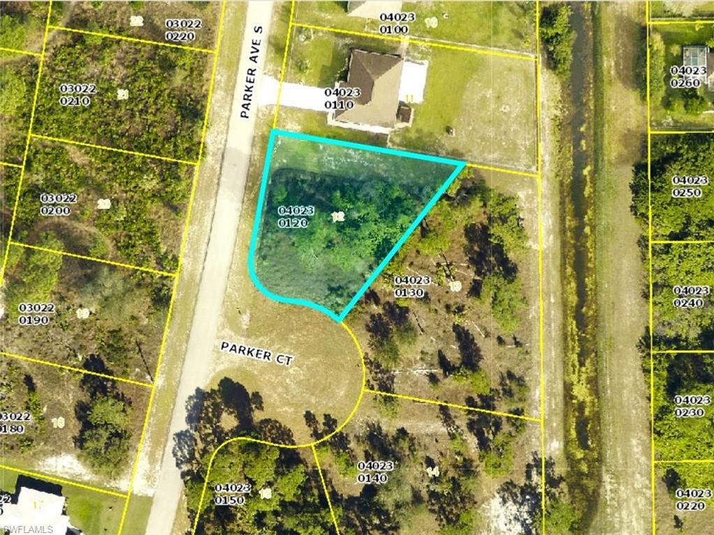 1033 Parker CT, LEHIGH ACRES, FL 33974 — photo 2