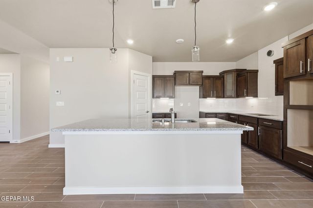 11861 Travesia Place, El Paso, TX 79934
