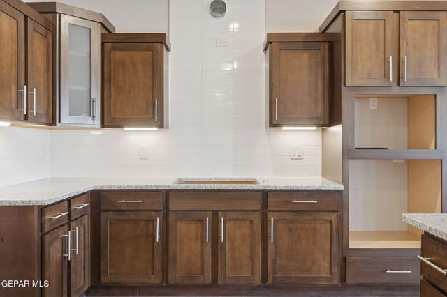 11861 Travesia Place, El Paso, TX 79934