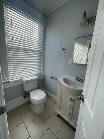 38 Freebody Street 207, Newport, RI 02840