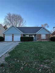 10580 Noland Road, Overland Park, KS 66215