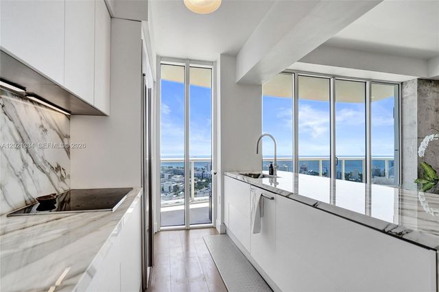 400 Alton Rd PH11, Miami Beach, FL 33139