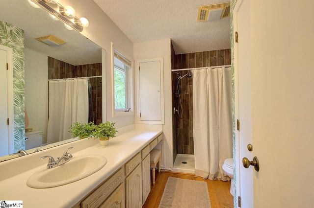 3 Rudder Court, Salem, SC 29676