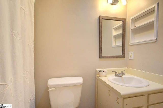 3 Rudder Court, Salem, SC 29676