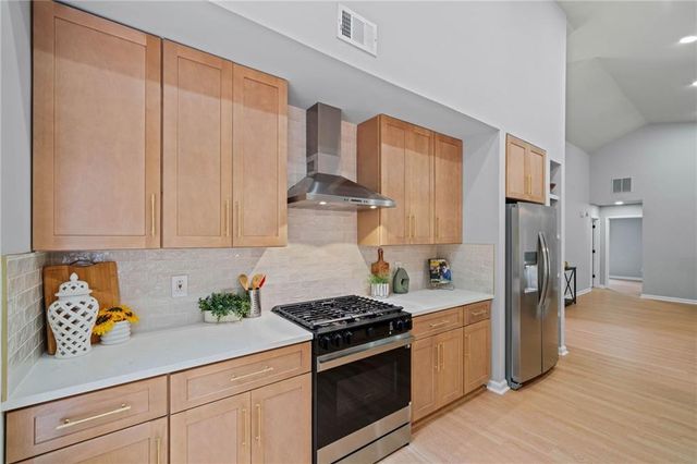 3981 Bear Ridge NW Place, Kennesaw, GA 30144